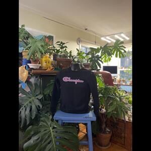 Vintage Champion Black Sweatshirt with Colorful Logo - Size M